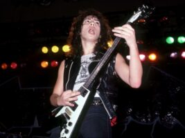 kirk-hammett-guitars-flyingv-getty