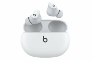 beats-studio-buds-1