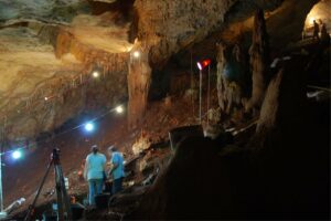 manot-cave-excavation-2024