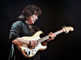 ritchie-blackmore-getty-2000x1500-1