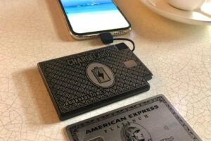 AquaVault-Wireless-Charge-Card