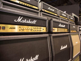 Marshall-Amps402000x1500