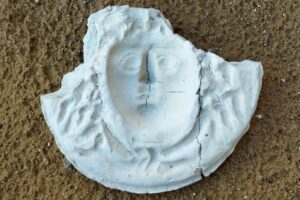 Medusa-mask-mold