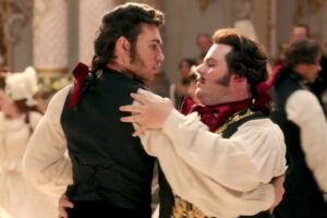 beauty-and-the-beast-lefou-exclusively-gay-moment