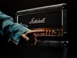 marshall-studio-900-head402000x1500