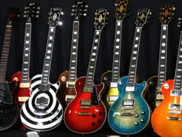 Counterfeit-Gibson-guitars-seized-by-U.S.-Customs-and-Border-Protection-hero-credit-Genaro-Molina-LA-Times-Getty402000x1500