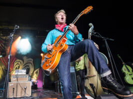Brian-Setzer402000x1500