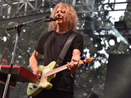 Jerry-Harrison-hero402000x1500