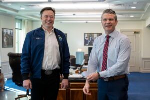 elon-musk-pete-hegseth