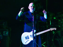 Billy-Corgan402000x1500