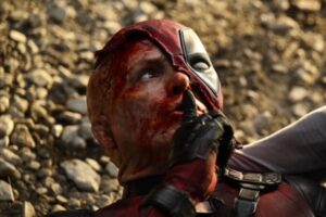 Deadpool-thor-crying