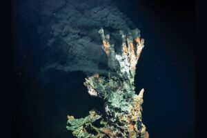 hydrothermal-vent