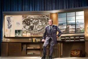 Walt-Disney-Disneyland-animatronic