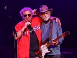 sammy-hagar-bob-weir402000x1500