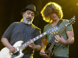 soundgarden402000x1500