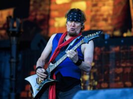 Iron-Maiden-Adrian-Smith402000x1500-1