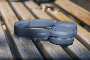 SonyWHCH520
