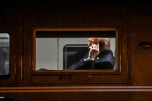 trump-phone-april-24-2025