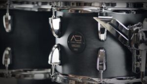 AE-Hybrid-02-770x438