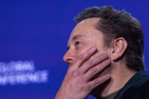 Elon-Musk-speaks-at-the-Milken-Institutes-Global-Conference