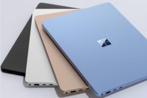 MicrosoftSurfaceLaptop-1