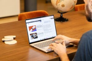 lenovo-chromebook-plus-14-2025-review-01