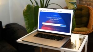 GIZMODO-airhlep-homepage-us-mockup-1920x1080-copy-1