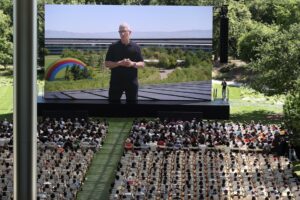 Tim-Cook-WWDC-2024-Apple-Intelligence
