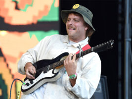 mac-demarco402000x1500-1