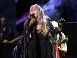 Stevie-Nicks-new-hero402000x1500