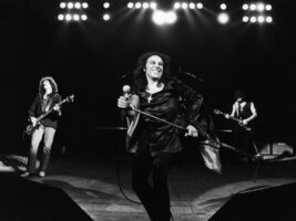 Black-Sabbath-1980-credit-Fin-Costello-Redferns-Getty402000x1500