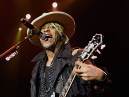 DAngelo-new402000x1500