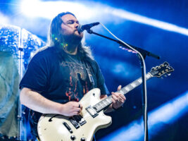 Wolfgang-Van-Halen-new-hero-3402000x1500