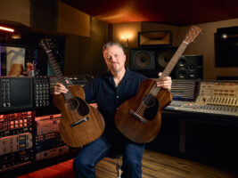 jason-isbell-signature-martins402000x1500