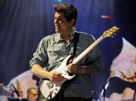 John-Mayer-new-hero-402000x1500