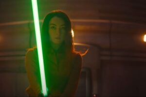 sabine-ahsoka-lightsaber