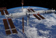 Possible Space Debris Strike Delays Return of Chinese Astronauts From Space Station