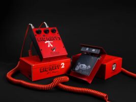 EHX-Big-Muff-2402000x1500