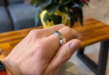 Pebble Is Making a Smart Ring for Saving All Your Fleeting Thoughts