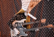 “It was the perfect choice to make fun of guitar heroes”: The story behind Angine de Poitrine’s ridiculous double-neck guitar