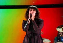 Violet Grohl thinks male musicians of her generation have “attitude problems”: “It’s time that they sit down, be quiet and play their music”