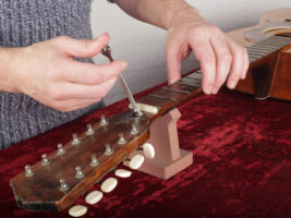 Guitar-truss-rod-adjustment-hero-credit-photo_world-Getty402000x1500