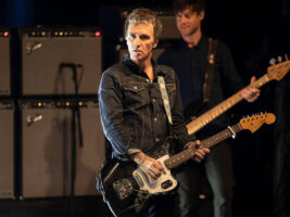 Johnny-Marr-hero-new402000x1500