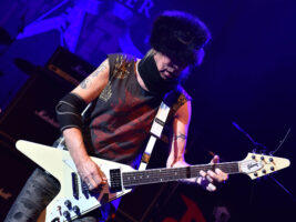 Michael-Schenker-hero402000x1500