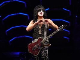 Paul-Stanley-Kiss402000x1500