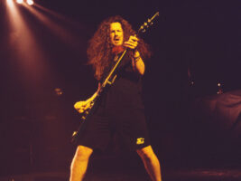 dimebag-darrell402000x1500