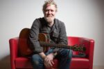 “His songs made me want to write songs – and they also made me cry” Music world pays tribute to Glen Hansard following fatal motorcycle accident