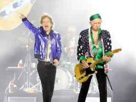 Stones-new-hero402000x1500