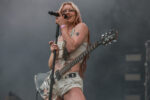 Wet Leg frontwoman disagrees with guitar’s “loser gatekeepers” who think songs need “20-plus chords” to be good