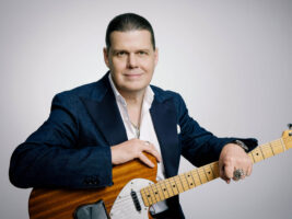 Fender-Bud-CEO-hero402000x1500